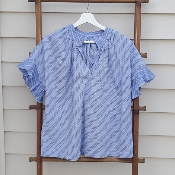 AQC clothing Striped Ruffle-Sleeve Oversized Blue Top Size 2 - Picture 2 of 4